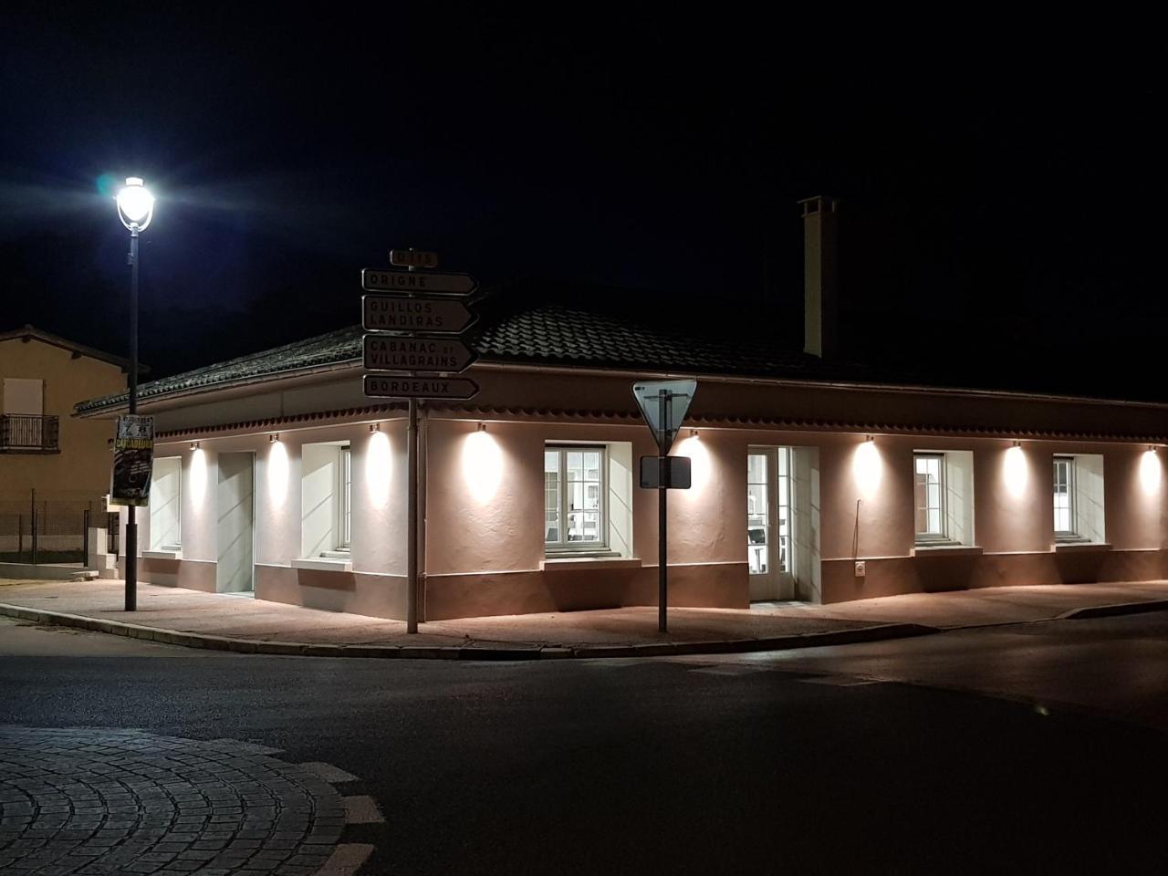Le Merle Blanc Louchats Hotel Exterior foto